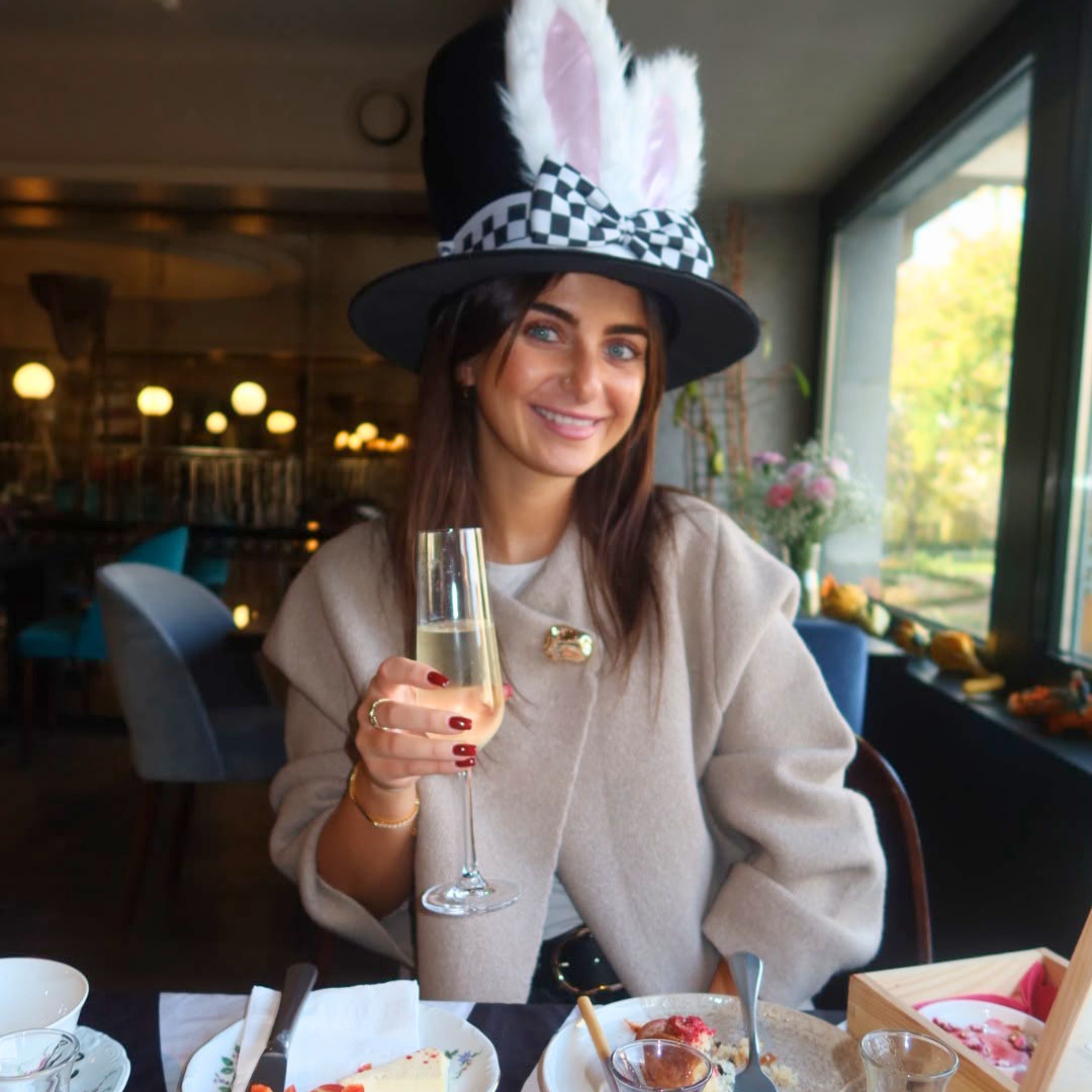 Mad Hatter's Afternoon Tea in Krakow, gallery photo 5